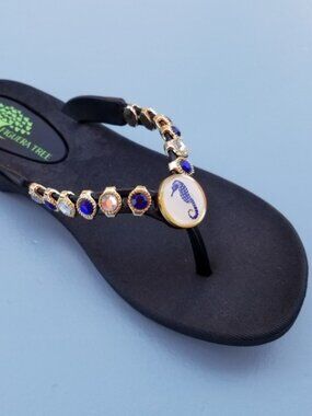 "Paige" Beautiful Crystal Flip Flops Sandals SUPER COMFY Sizes 6,7, 8, 9 & 10